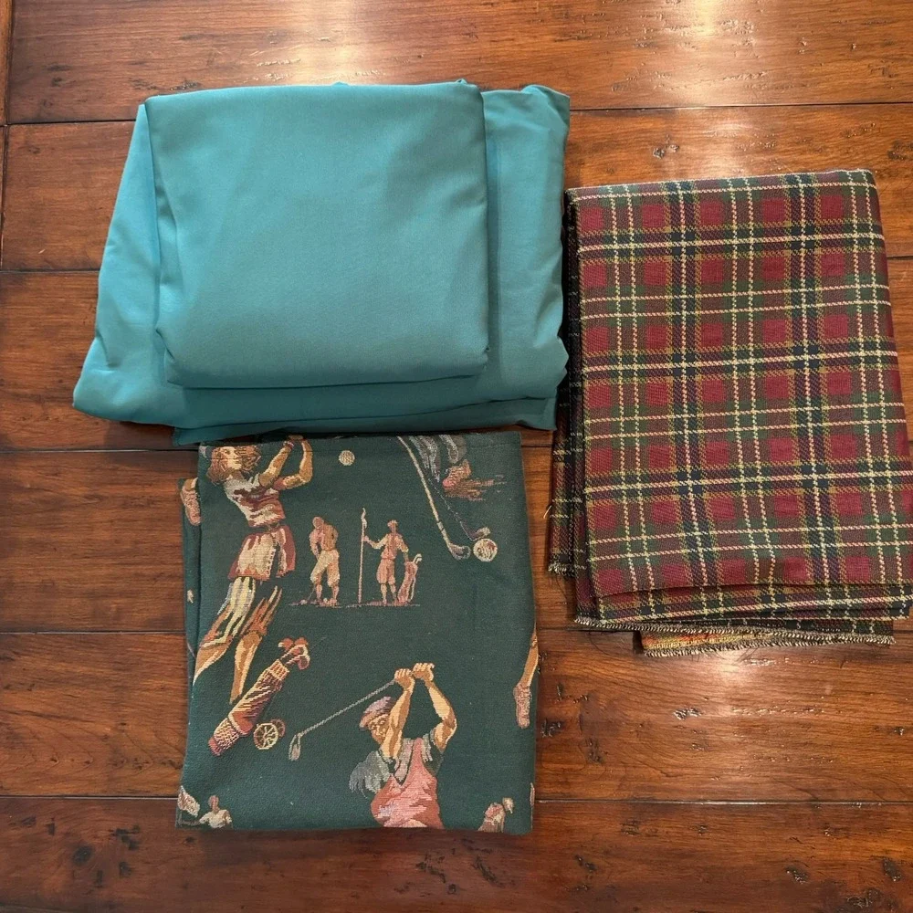Lot of 5 High-End Tablecloths – 3 LogoSkirt Banquet + 2 Vintage‎ Highland  Golf
